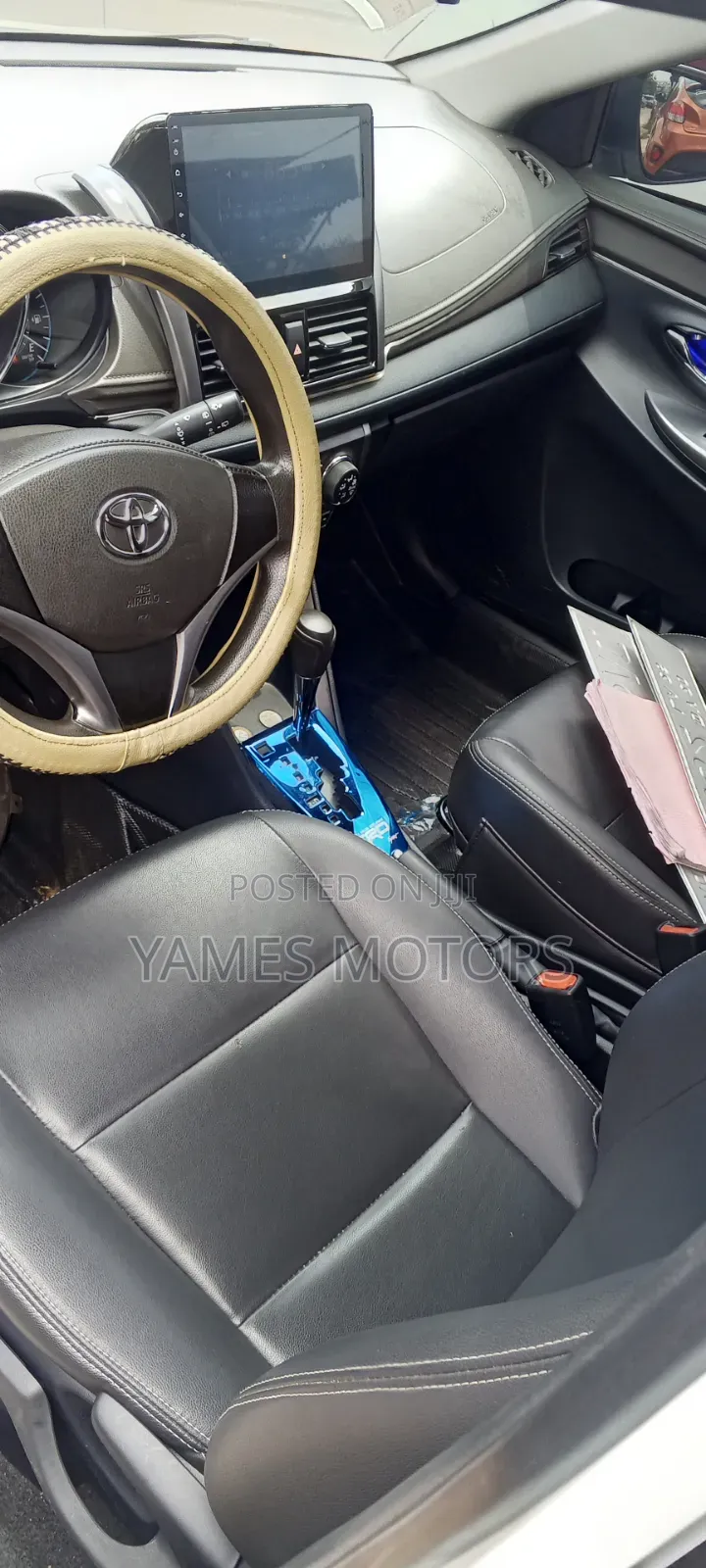 Toyota Yaris L Hatchback 5dr 2016 White