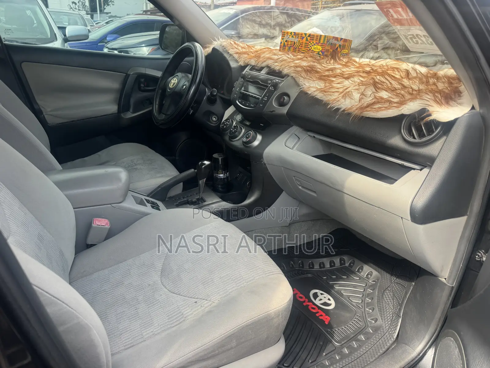 Toyota RAV4 2.5 2010 Black