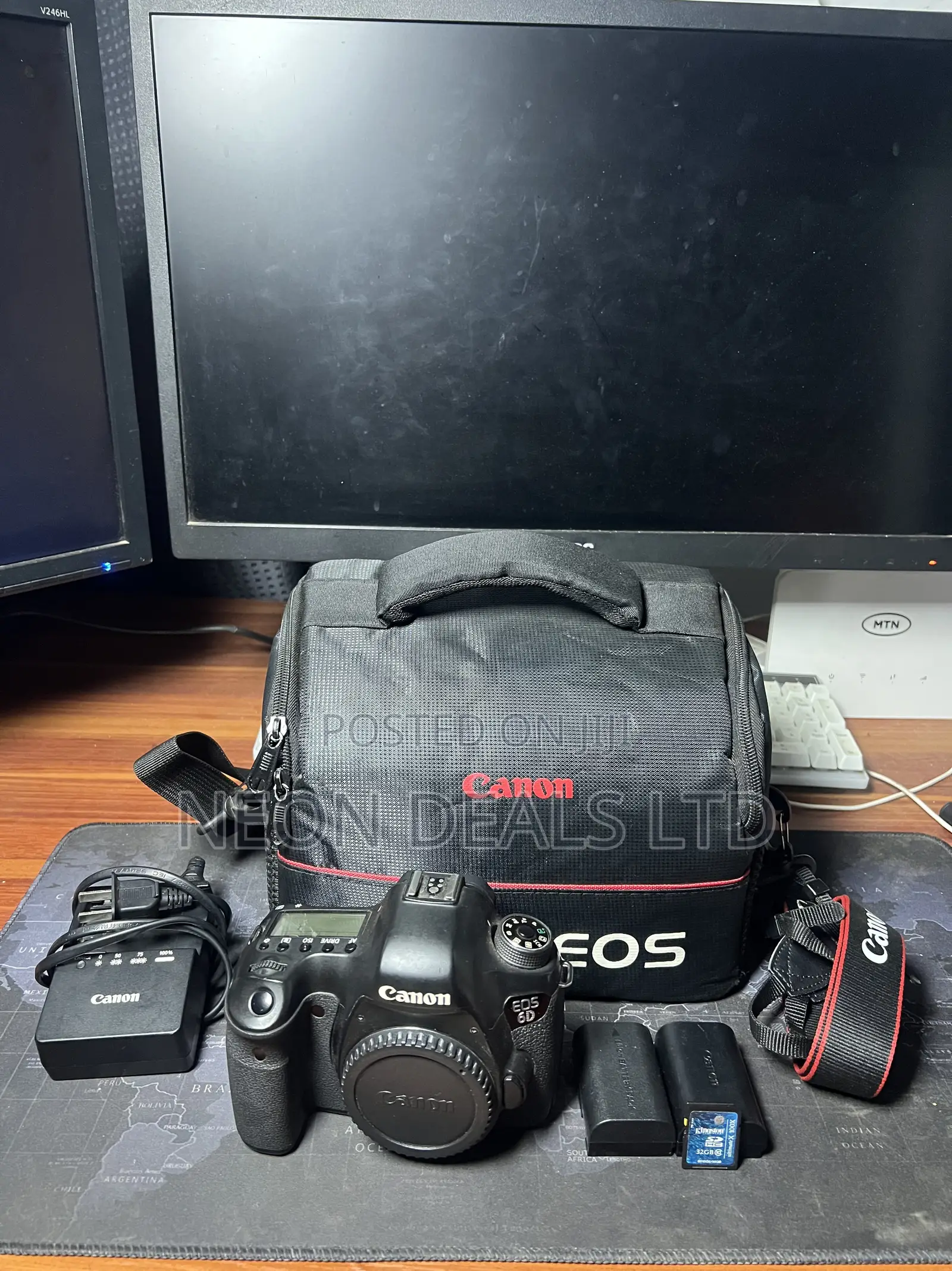 Canon 6D + SD Card and Camera Bag