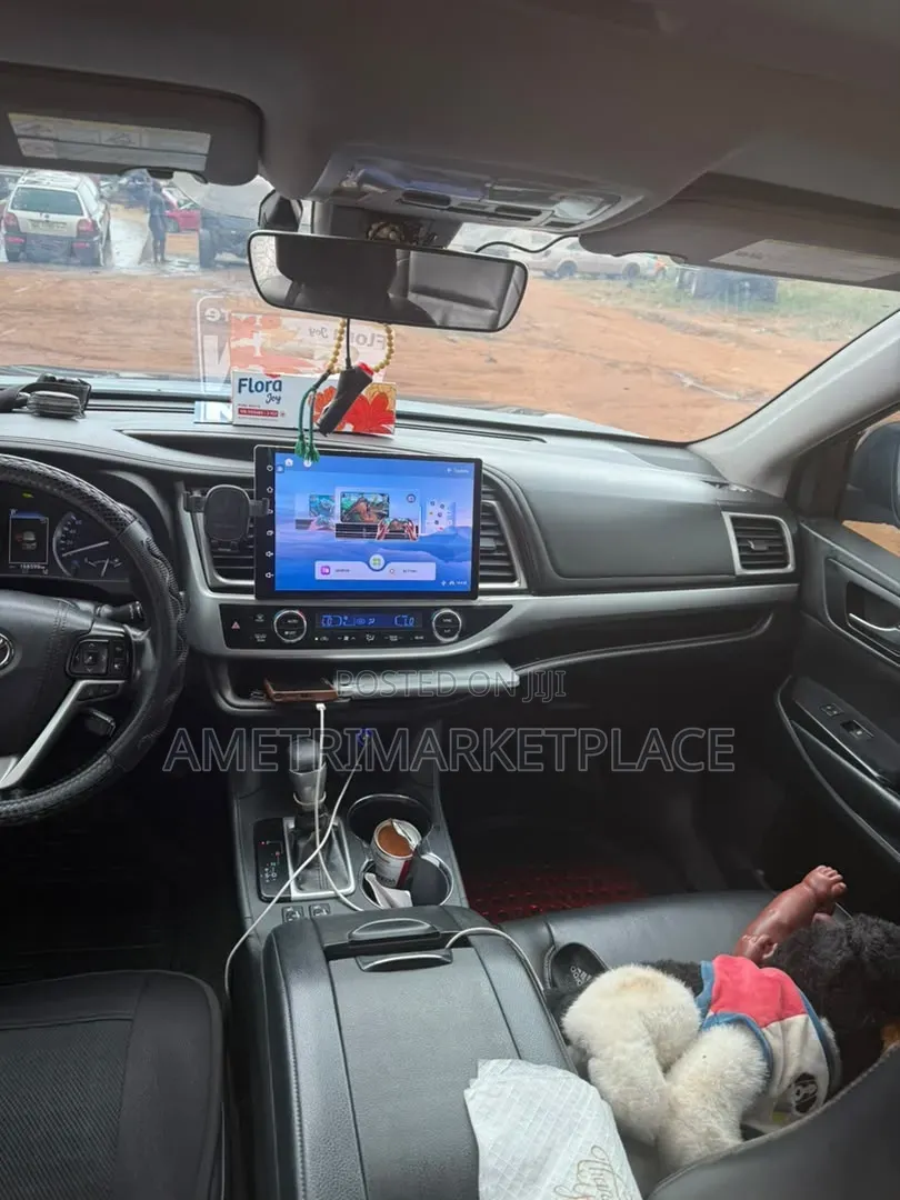 Toyota Highlander XLE 2019 Black