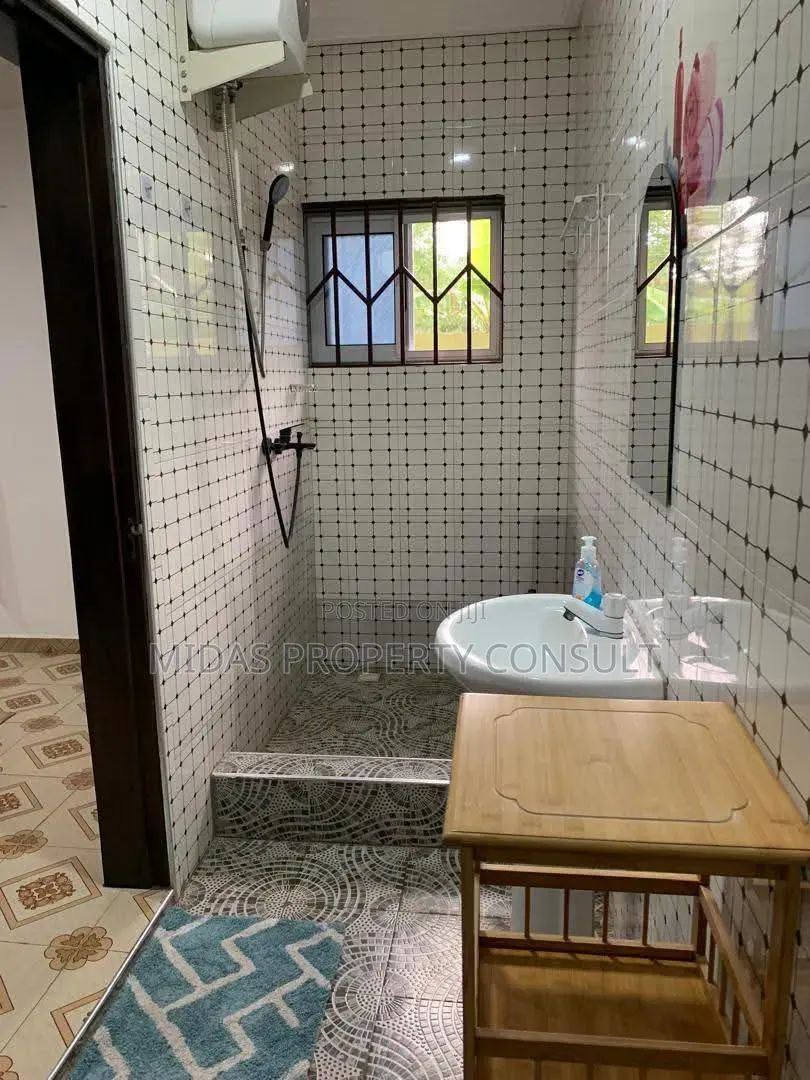 Furnished 3bdrm House in Ayawaso, Pokuase for sale