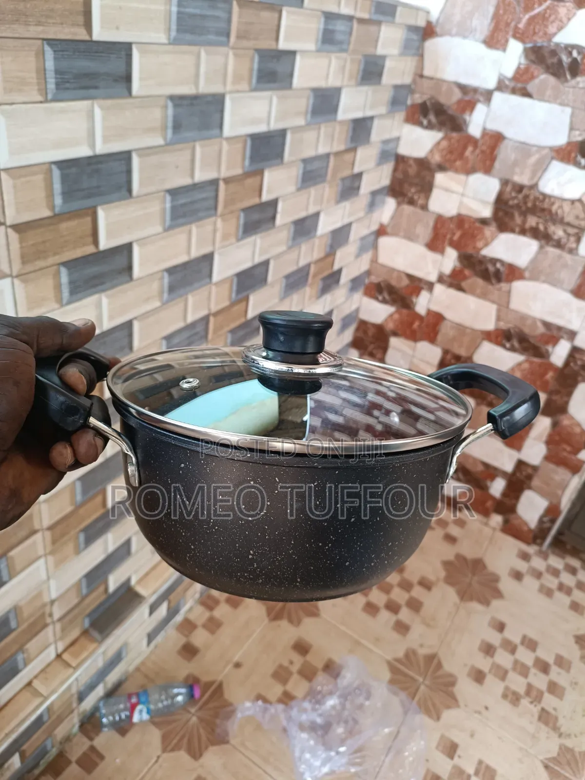 4 Set Nonstick Cookware