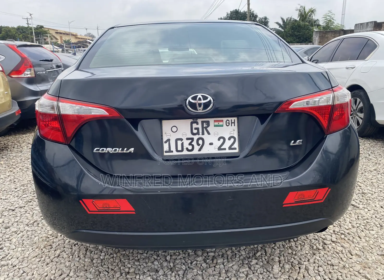 Toyota Corolla LE 4dr Sedan (1.8L 4cyl CVT) 2016 Black