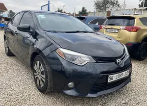 Toyota Corolla LE 4dr Sedan (1.8L 4cyl CVT) 2016 Black