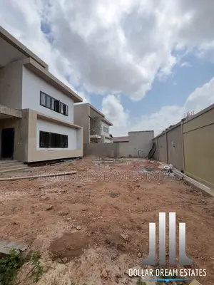 4bdrm House in East Legon for sale