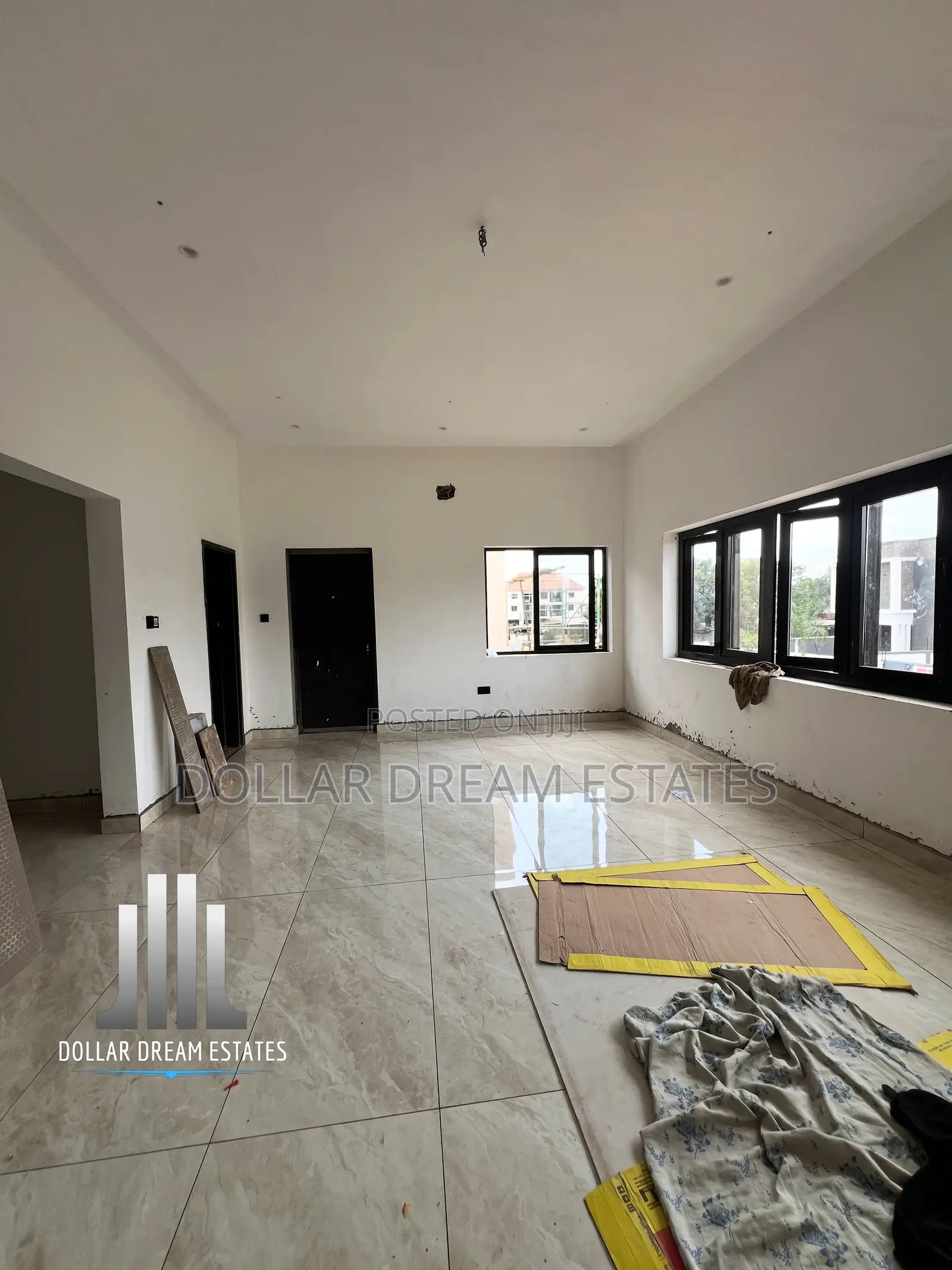 4bdrm House in East Legon for sale
