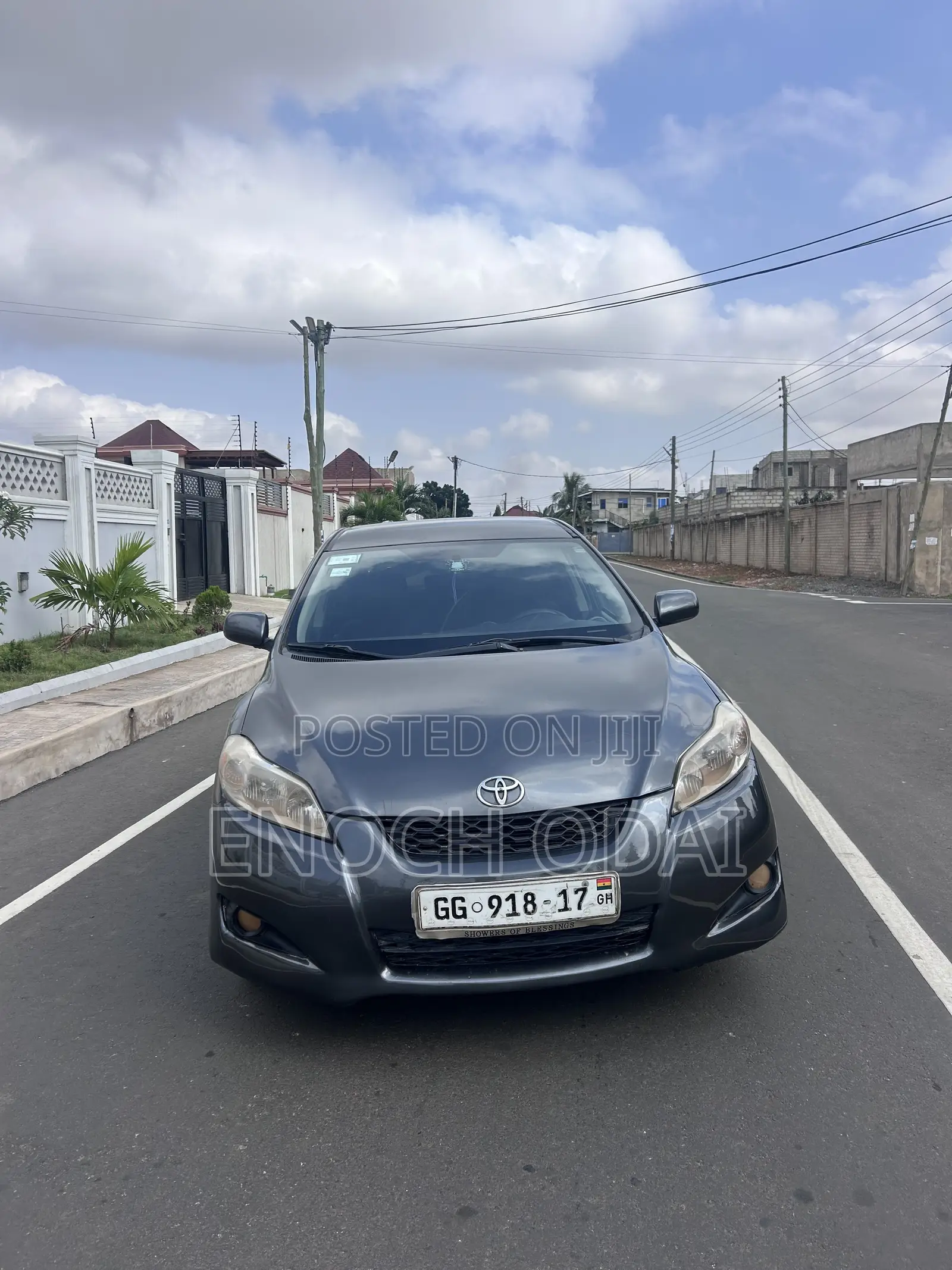 Toyota Matrix Hatchback FWD (1.8L 4cyl 5M) 2010 Gray