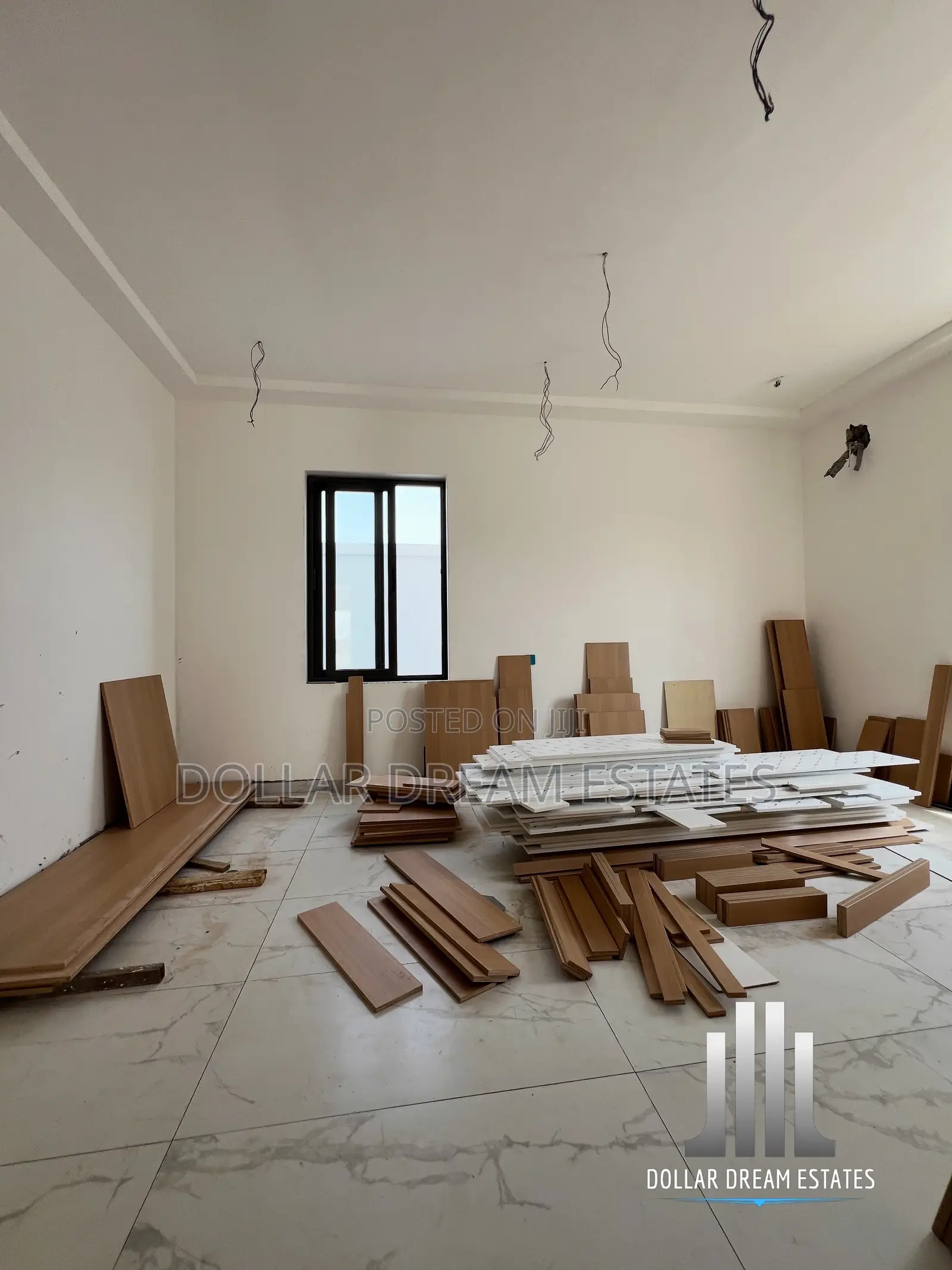 4bdrm House in East Legon for sale