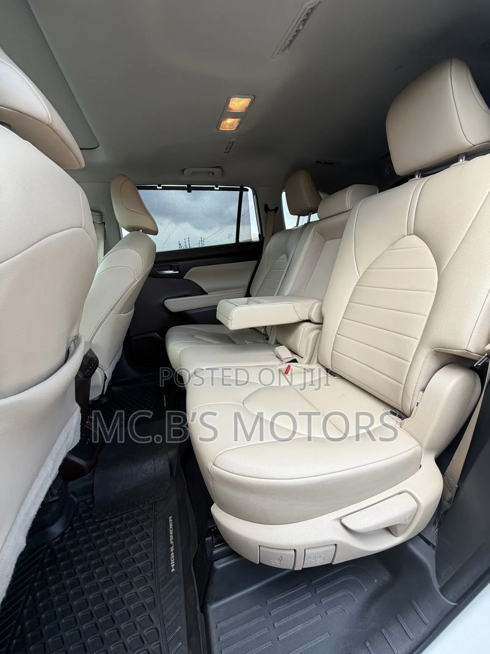 Toyota Highlander 2022 White