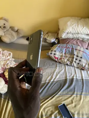 Apple iPhone 11 64 GB Black