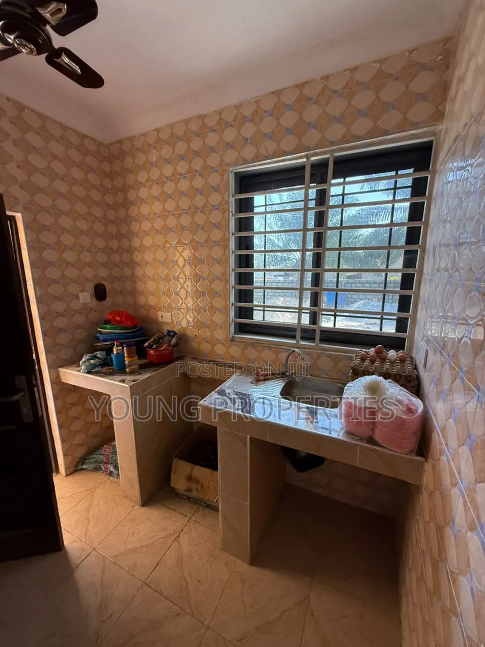 1bdrm Apartment in Anyaa, Market for rent