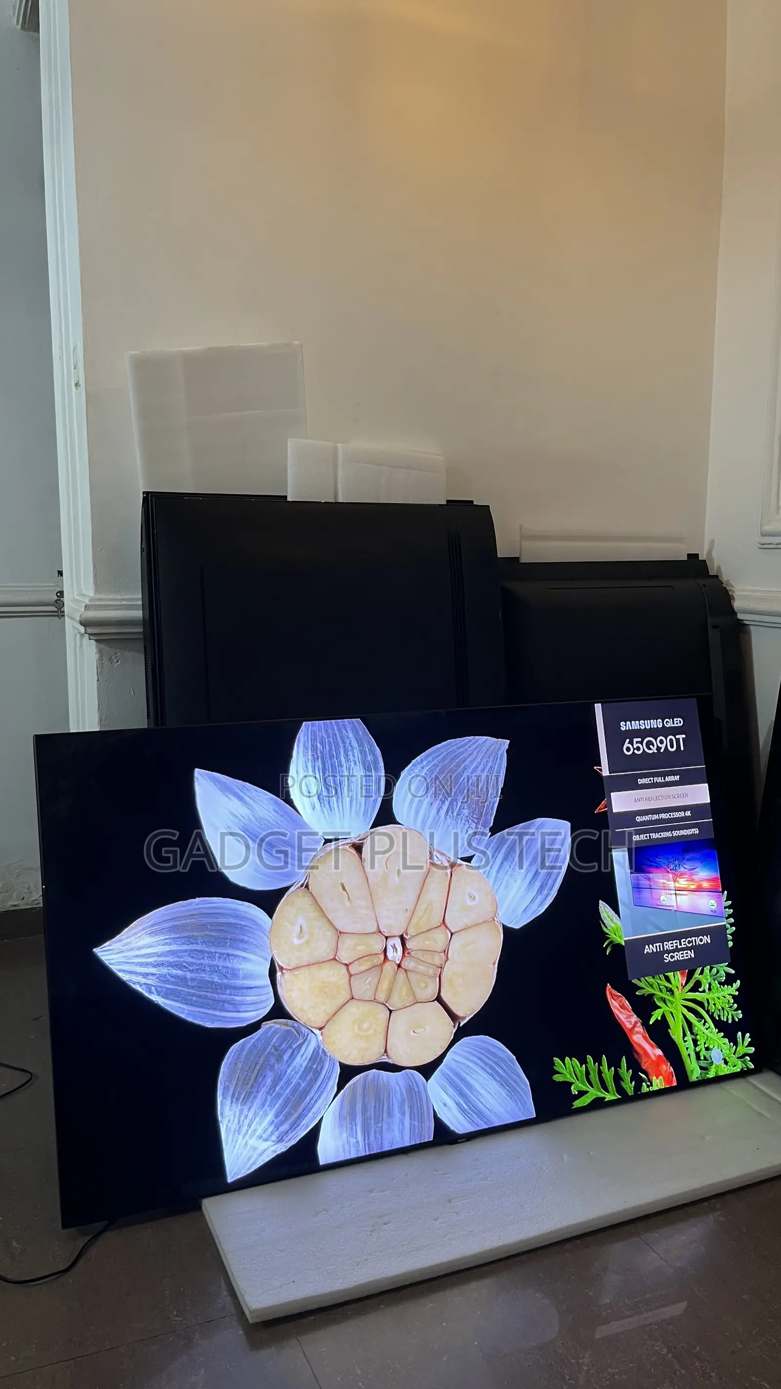2021 65” Samsung 120Hz QLED 4k UHD Smart TV