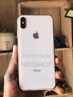 Apple iPhone XS Max 64 GB Gold