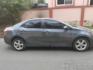 Toyota Corolla 2015 Gray