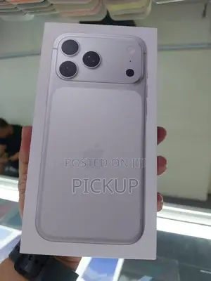 New Apple iPhone 17 Pro Max 1 TB Silver