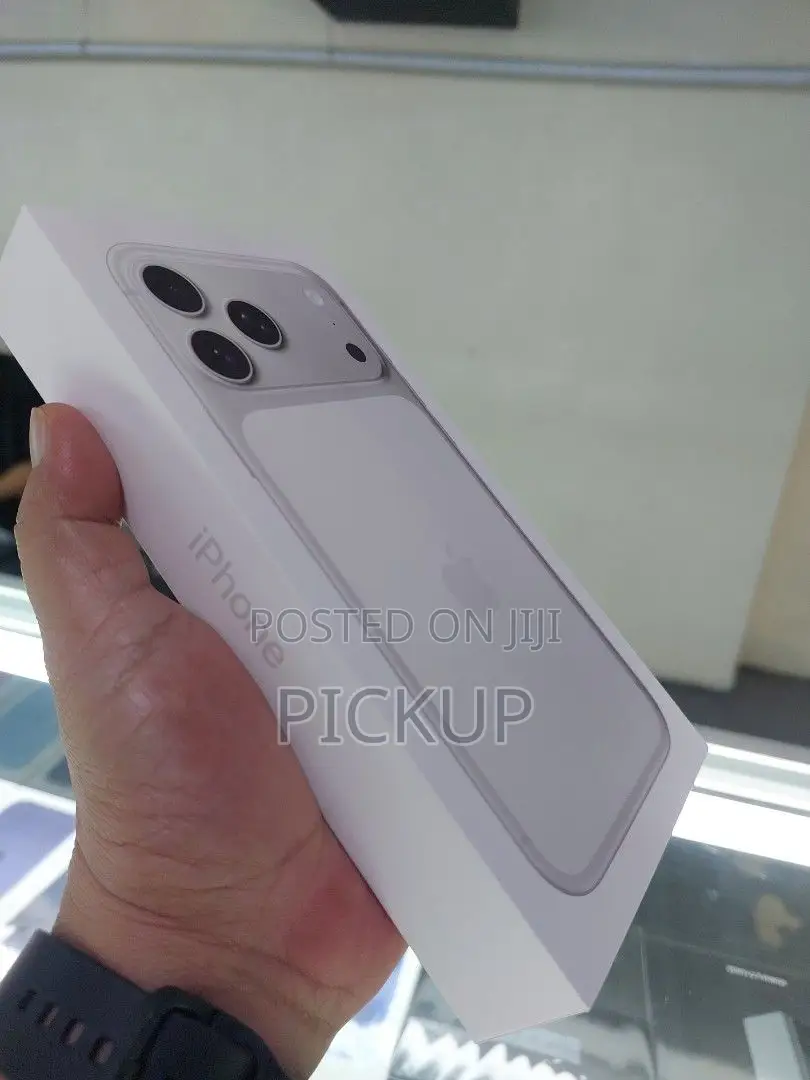 New Apple iPhone 17 Pro Max 1 TB Silver