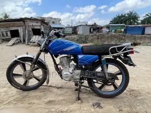 Royal RY125 2026 Red