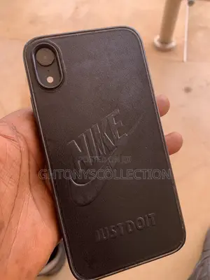 Apple iPhone XR 64 GB Black