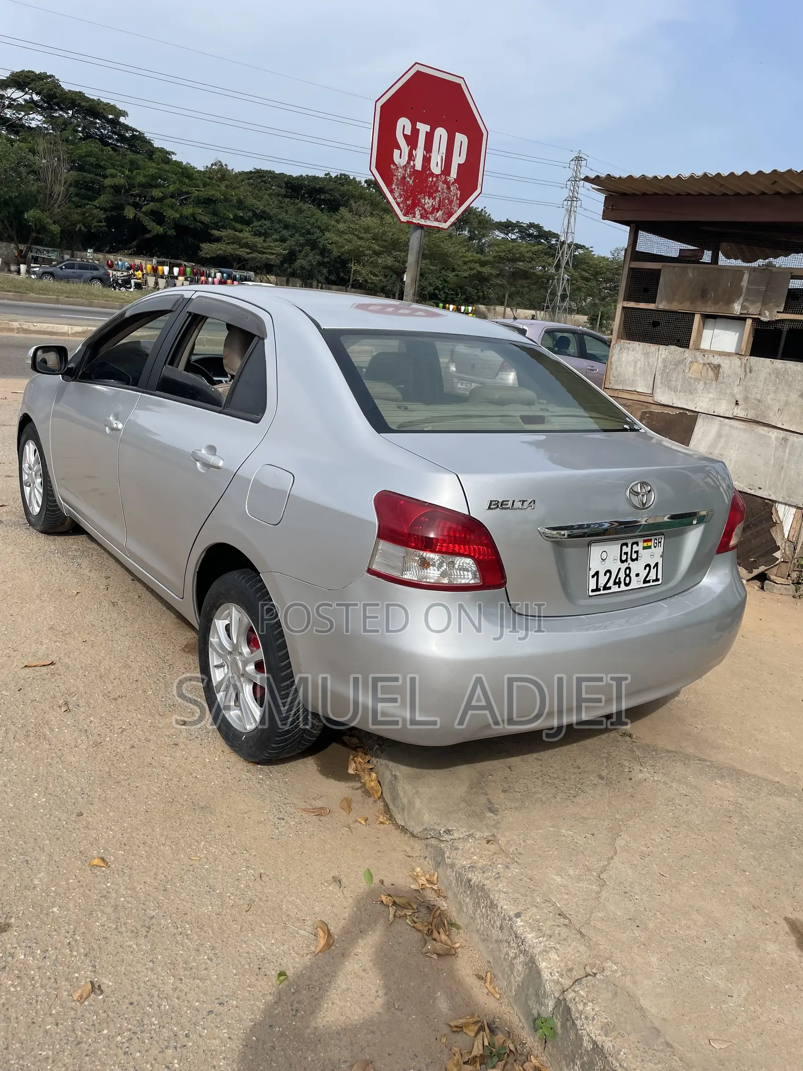 Toyota Belta 2010 Silver
