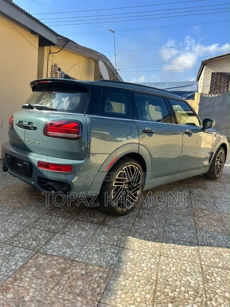 Mini Clubman 2024 Blue