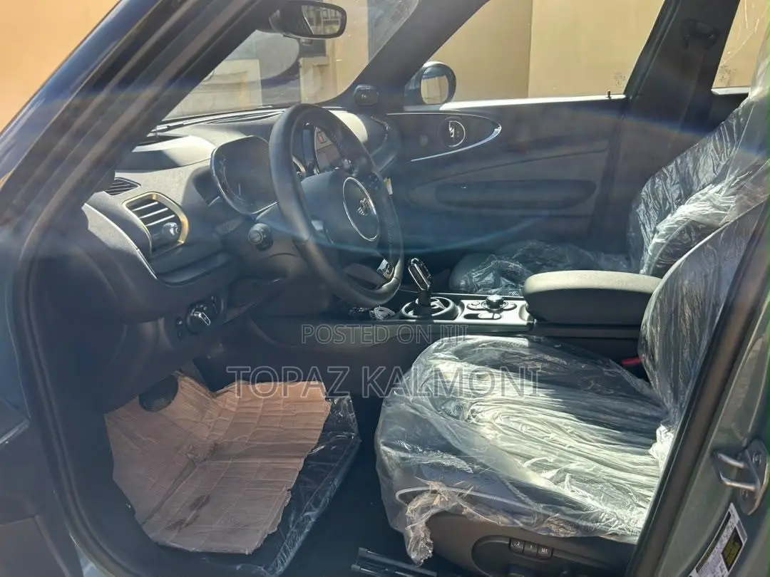 Mini Clubman 2024 Blue
