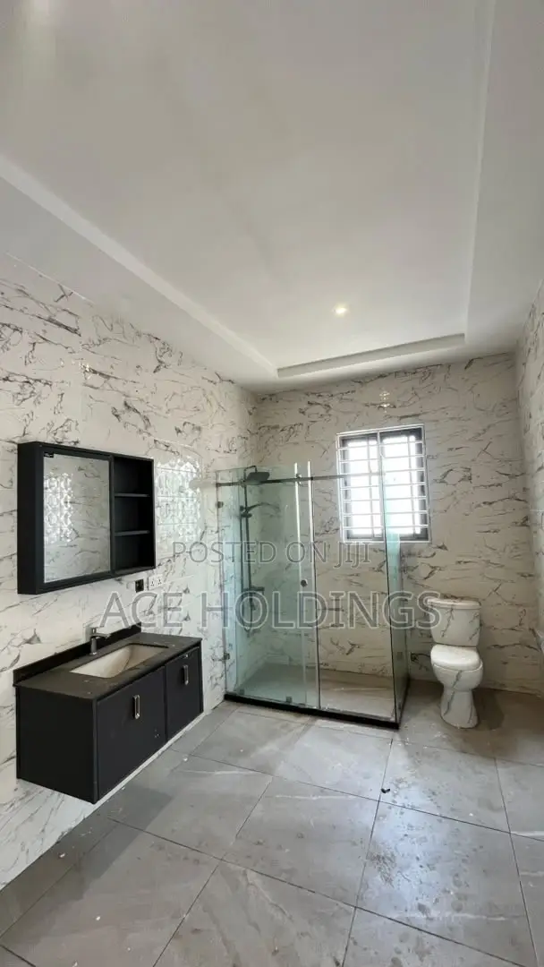4bdrm House in Ogbojo, East Legon for sale