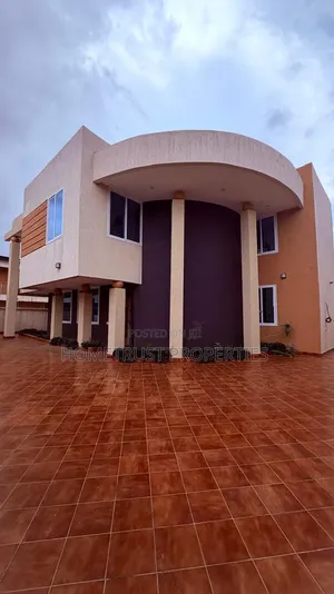 4bdrm Duplex in Ablekuma Ga Odumase, Pentecost for rent