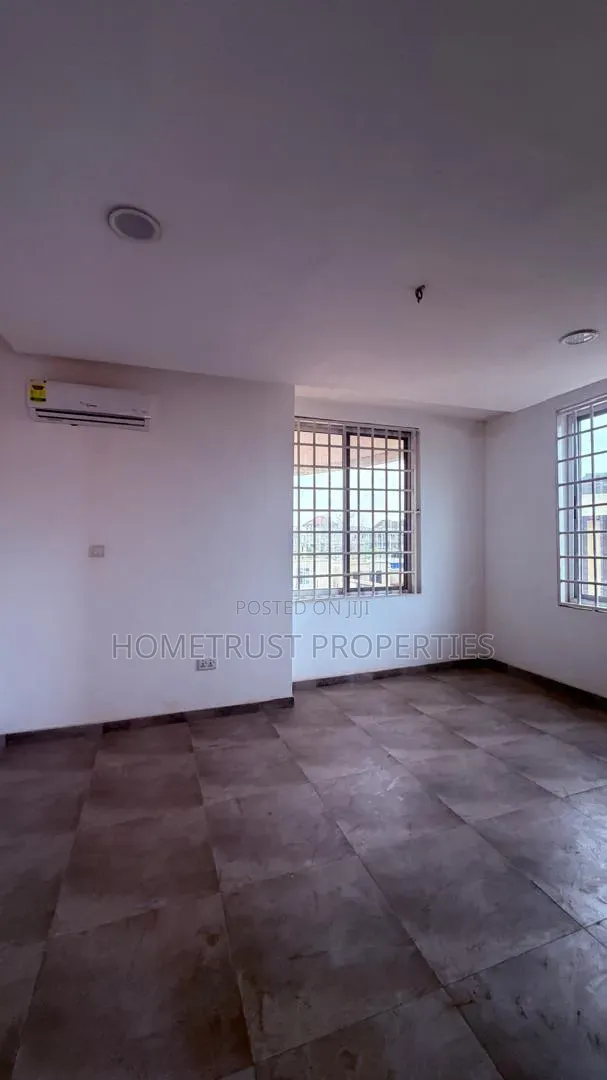4bdrm Duplex in Ablekuma Ga Odumase, Pentecost for rent