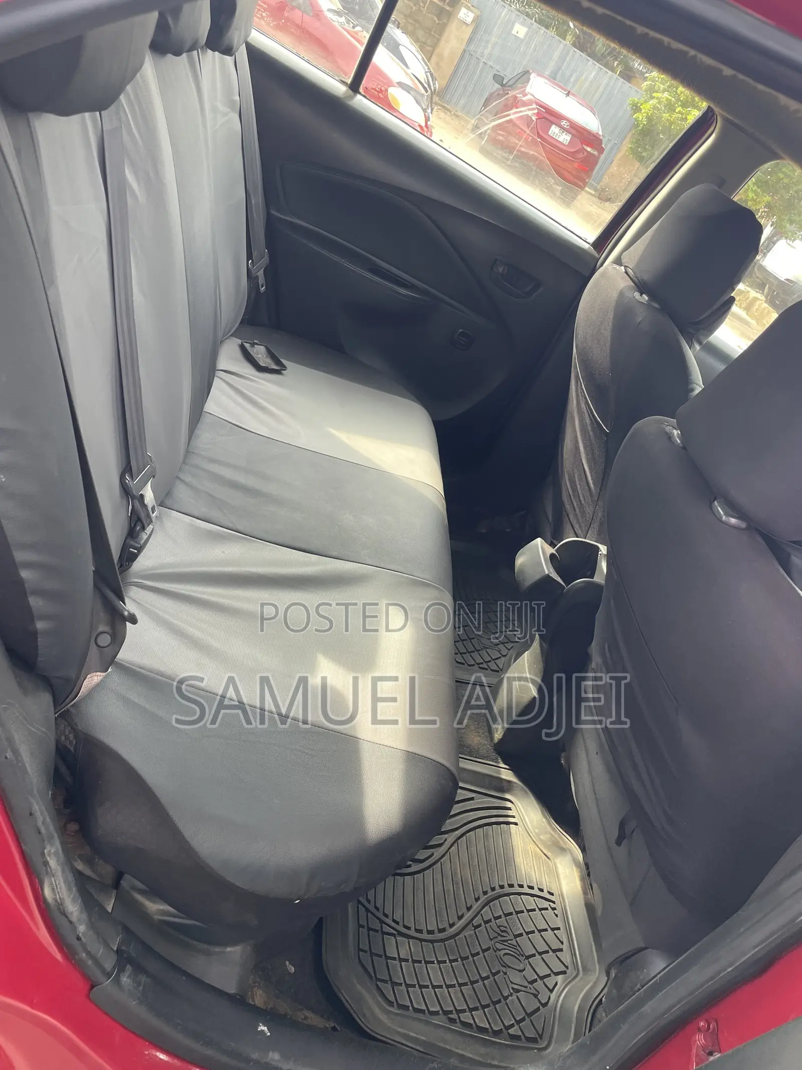 Toyota Yaris 2010 Red