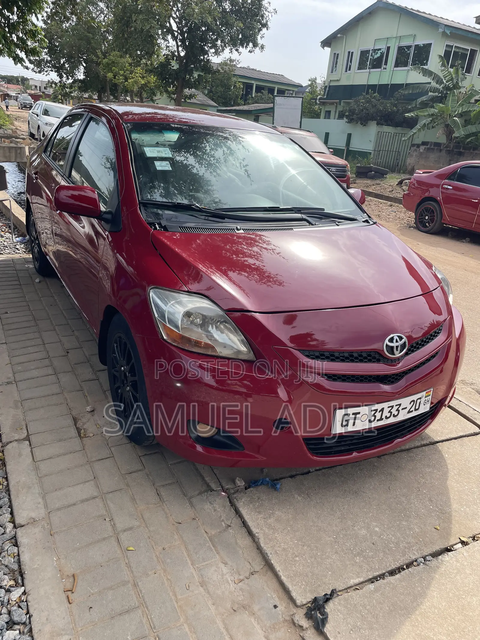 Toyota Yaris 2010 Red