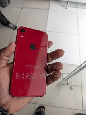 Apple iPhone XR 64 GB Red