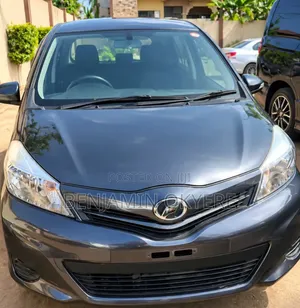 Toyota Vitz 2014 Black