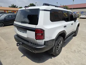 New Toyota Land Cruiser Prado 2024 White