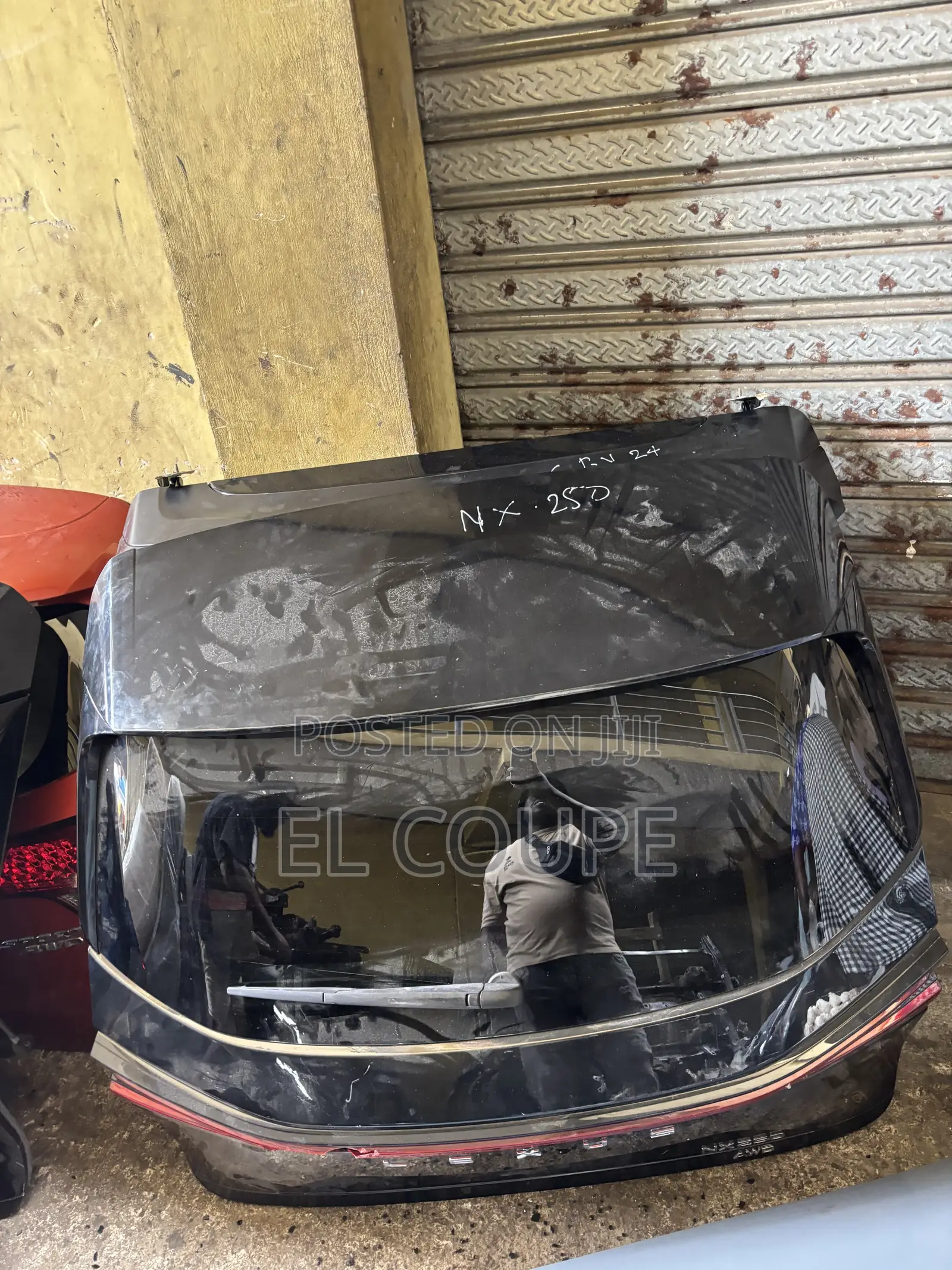 NX300 2022-2023-2024-2025 Boot / Tailgate