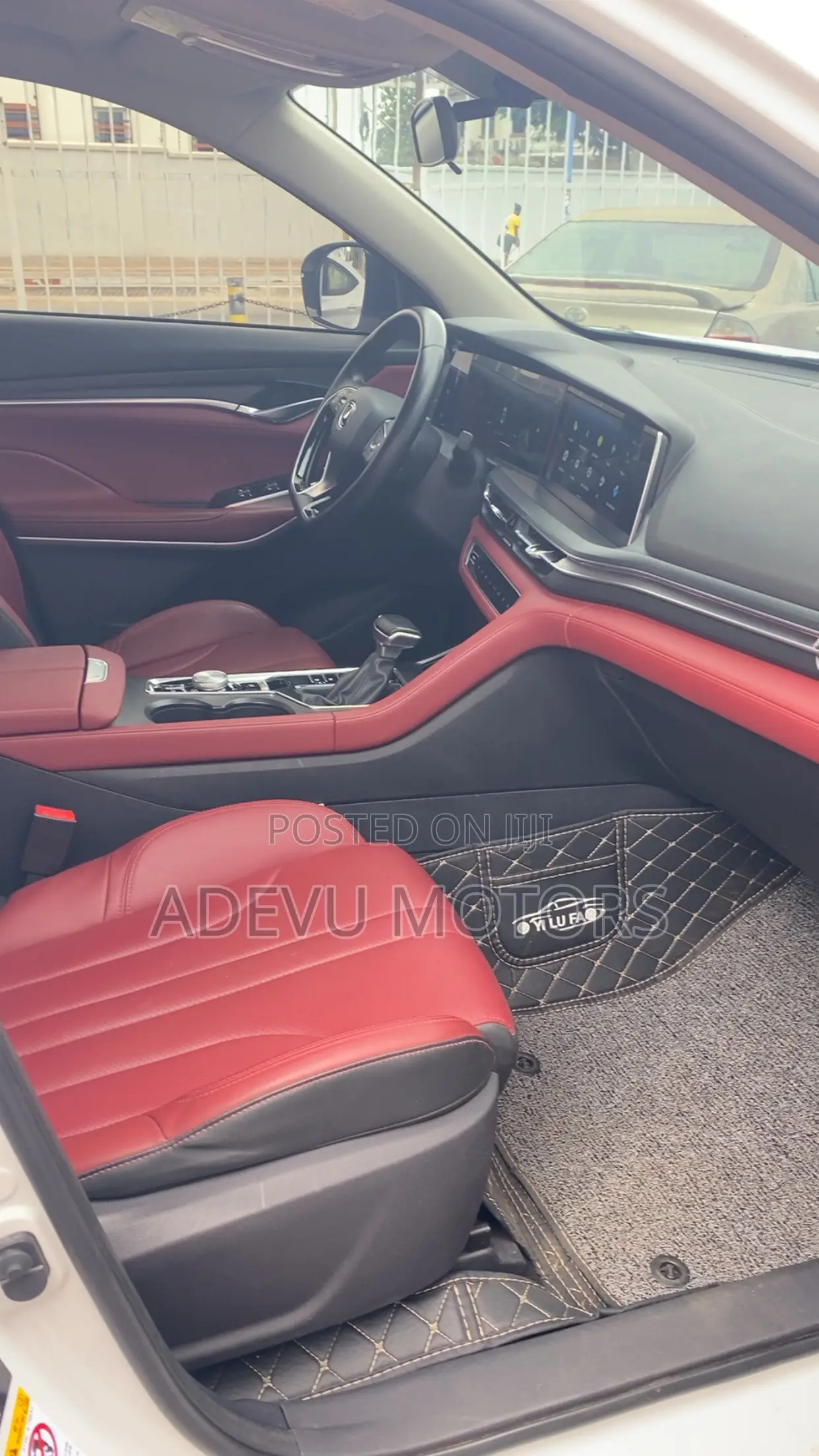 Changan UNI-V 1.5 Petrol FWD 2022 White