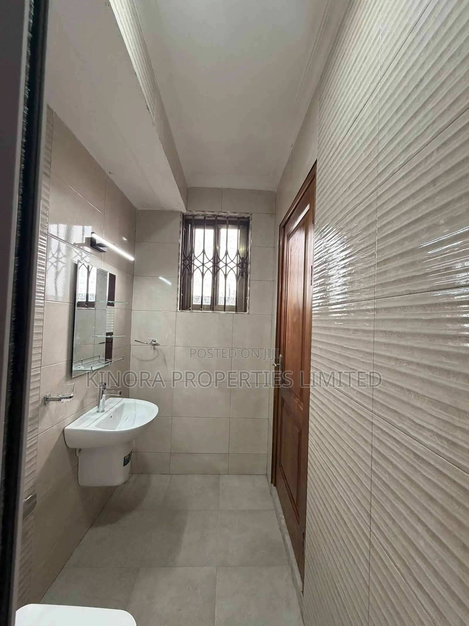2bdrm Apartment in East Legon for rent