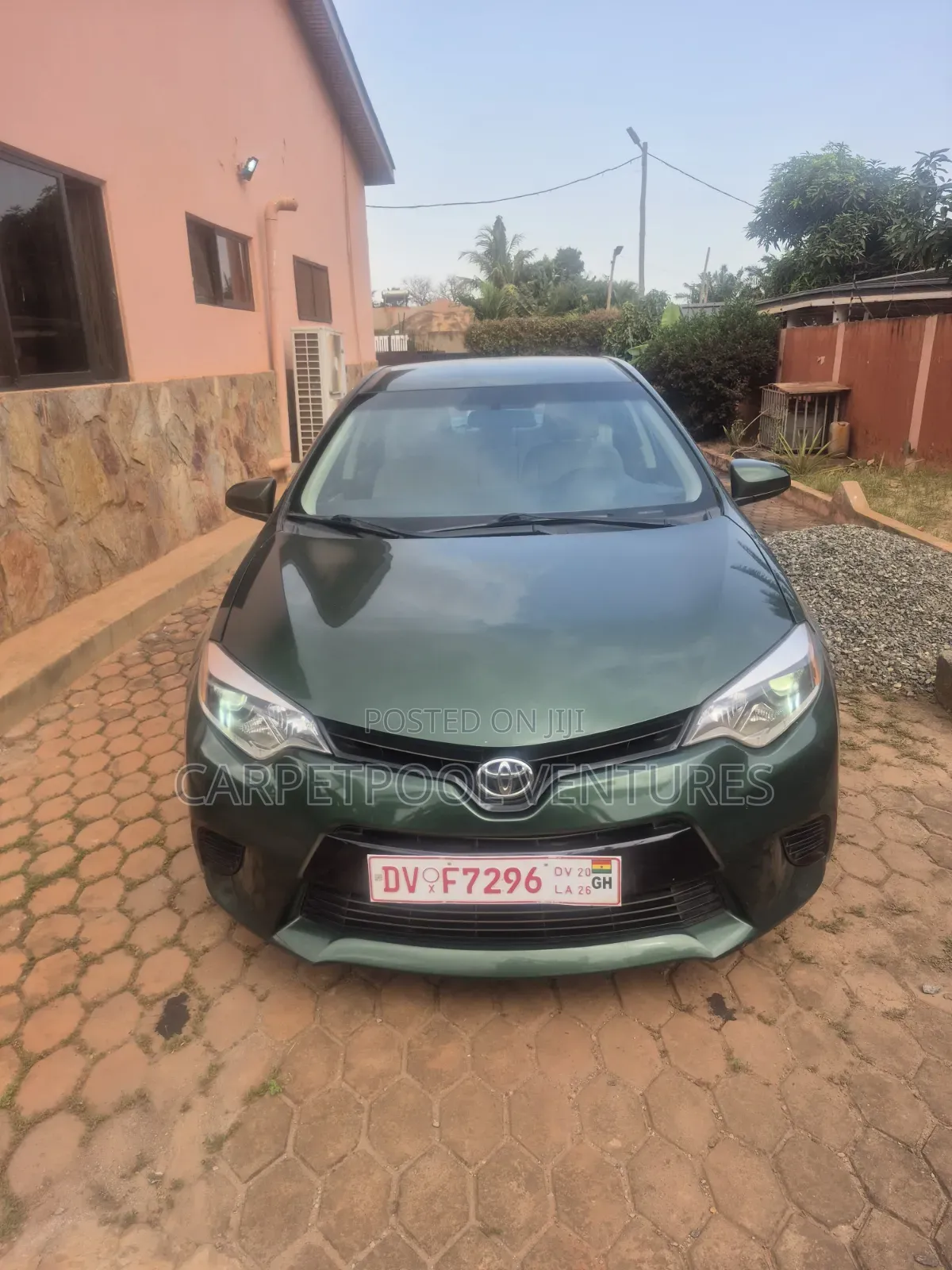Toyota Corolla 2015 Green