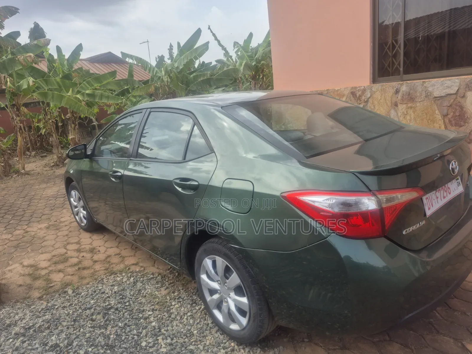 Toyota Corolla 2015 Green