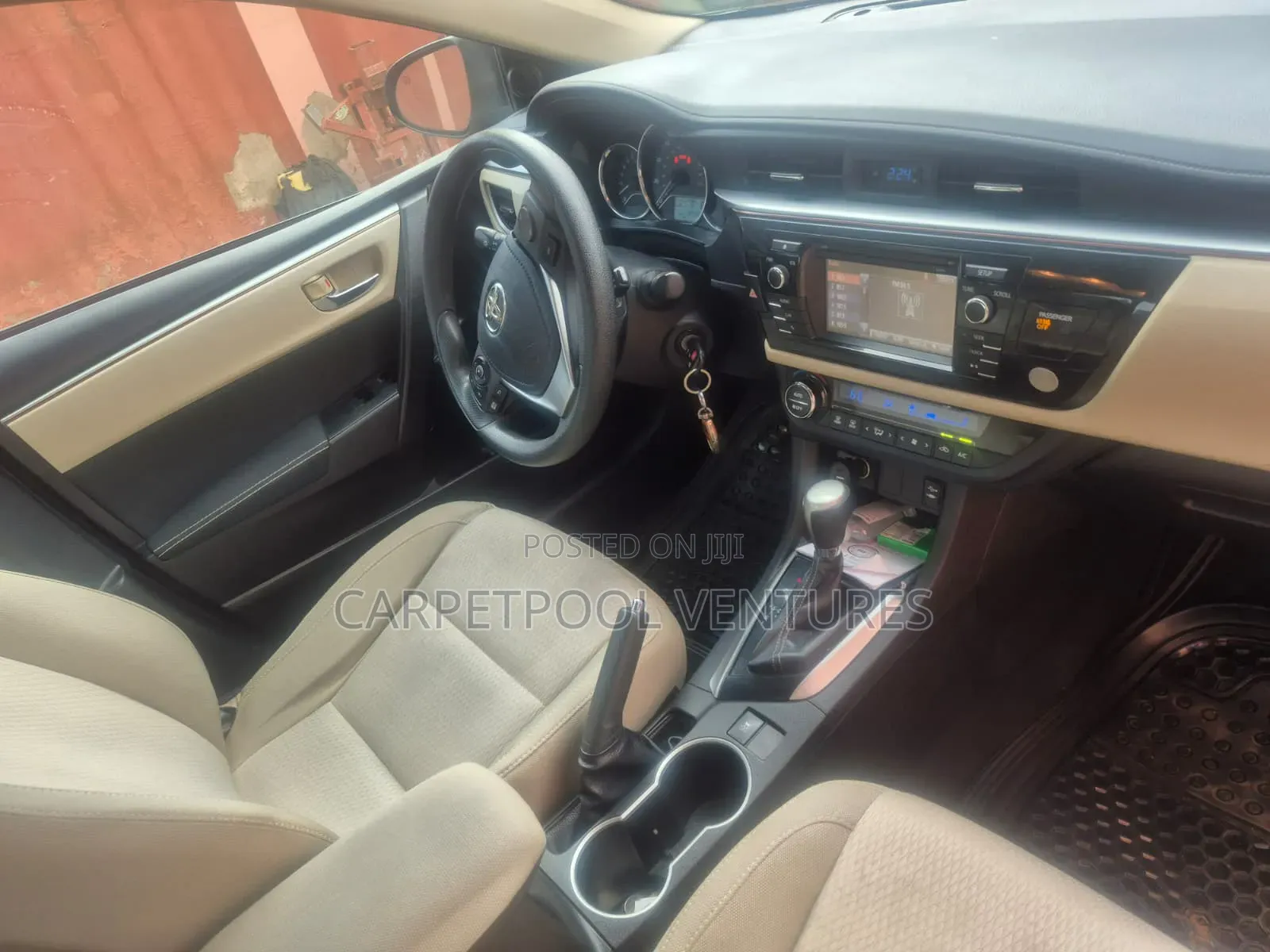 Toyota Corolla 2015 Green