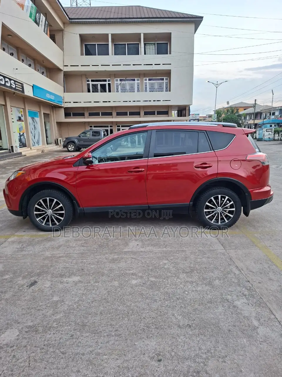 Toyota RAV4 2017 Red