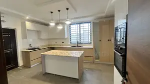 4bdrm Duplex in Ogbojo, East Legon for sale