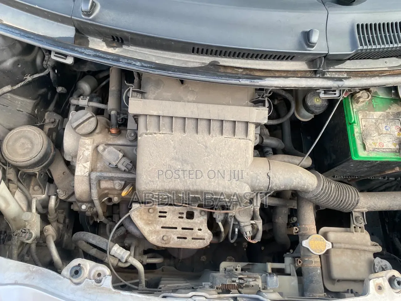 Toyota Vitz 1.3 FWD 5dr 2010 Silver