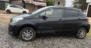 Toyota Vitz 1.3 AWD 3dr 2013 Black