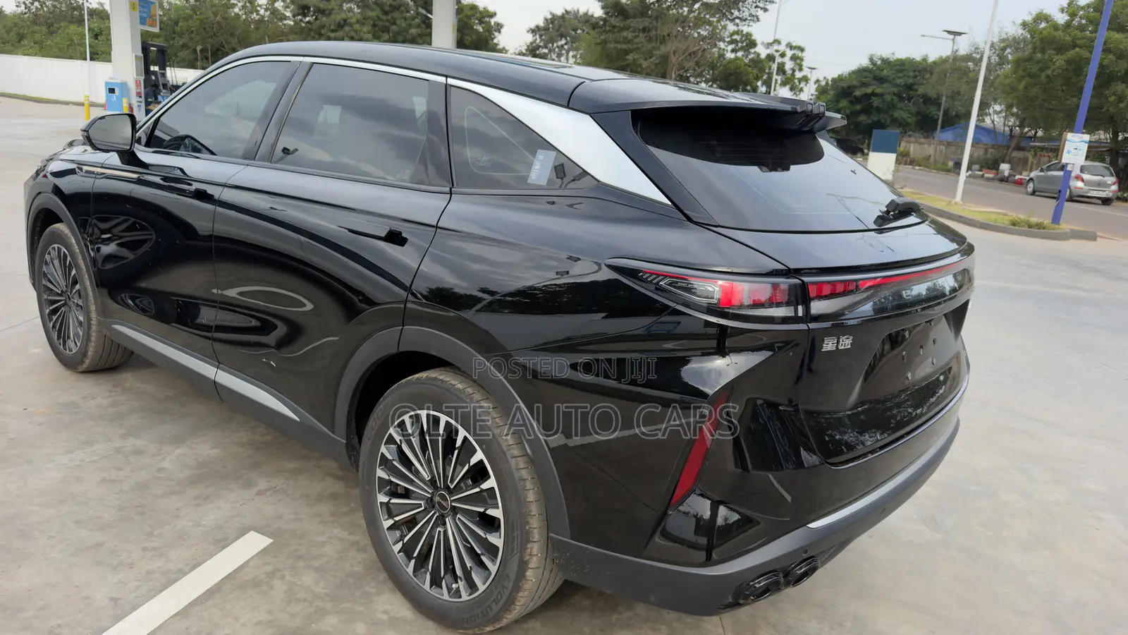 Exeed RX 2023 Black