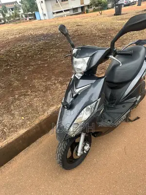 Yamaha Gear 2022 Black