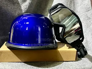 Como Motorcycle Helmet
