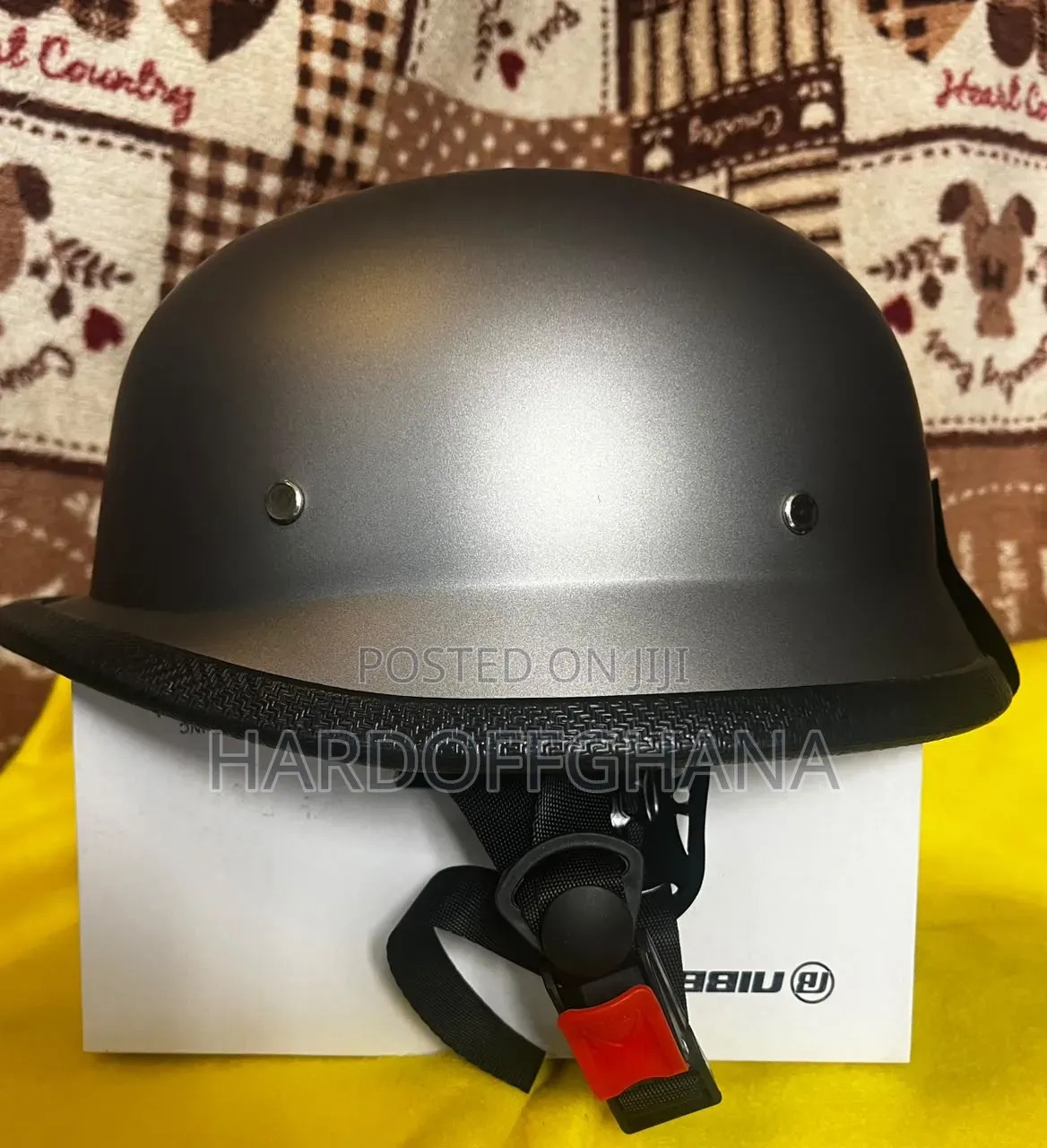 Como Motorcycle Helmet