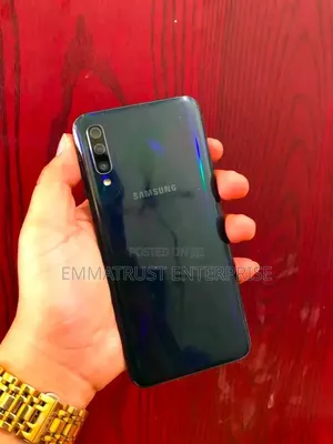 New Samsung Galaxy A50 128 GB Black