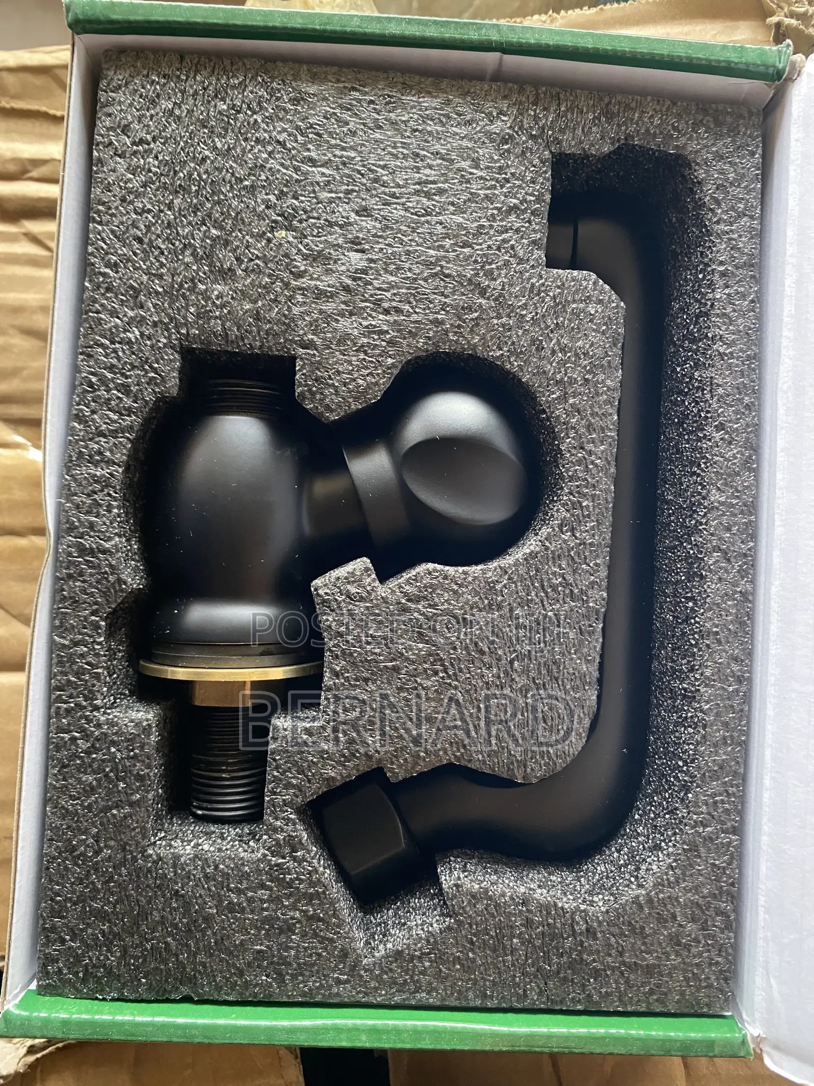 Donald Sink Tap 309b Black