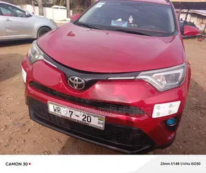Toyota RAV4 LE AWD (2.5L 4cyl 6A) 2017 Red
